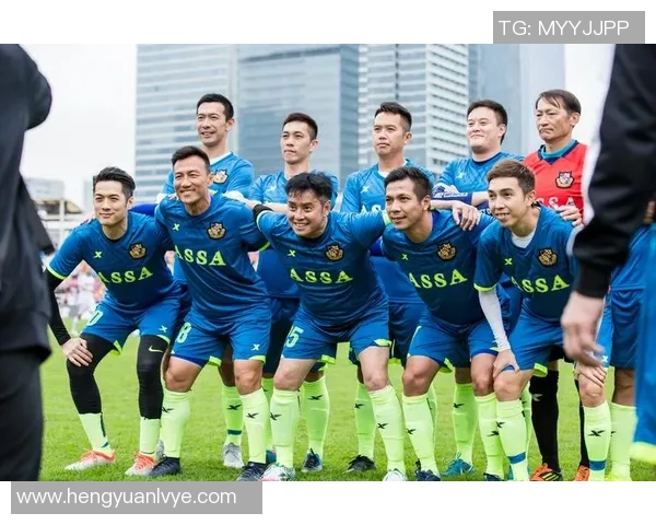 穿上六号球衣的足球明星们展现赛场英姿与不凡魅力的精彩瞬间