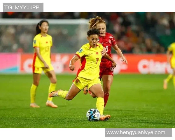 中国女足前锋王霜带领新一代球员冲击世界杯 荣耀与挑战并行